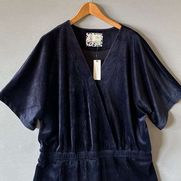 NWT Saturday Sunday Jumpsuit Romper Women Size L Navy Velvet - Picture 7 of 10